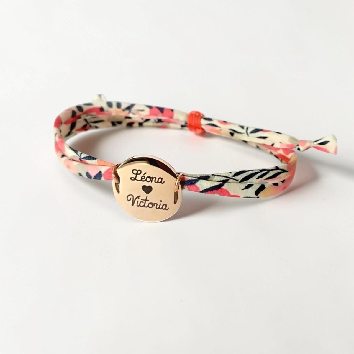 Bracelet Personnalisé Liberty Gravé — Bijou Souvenir
