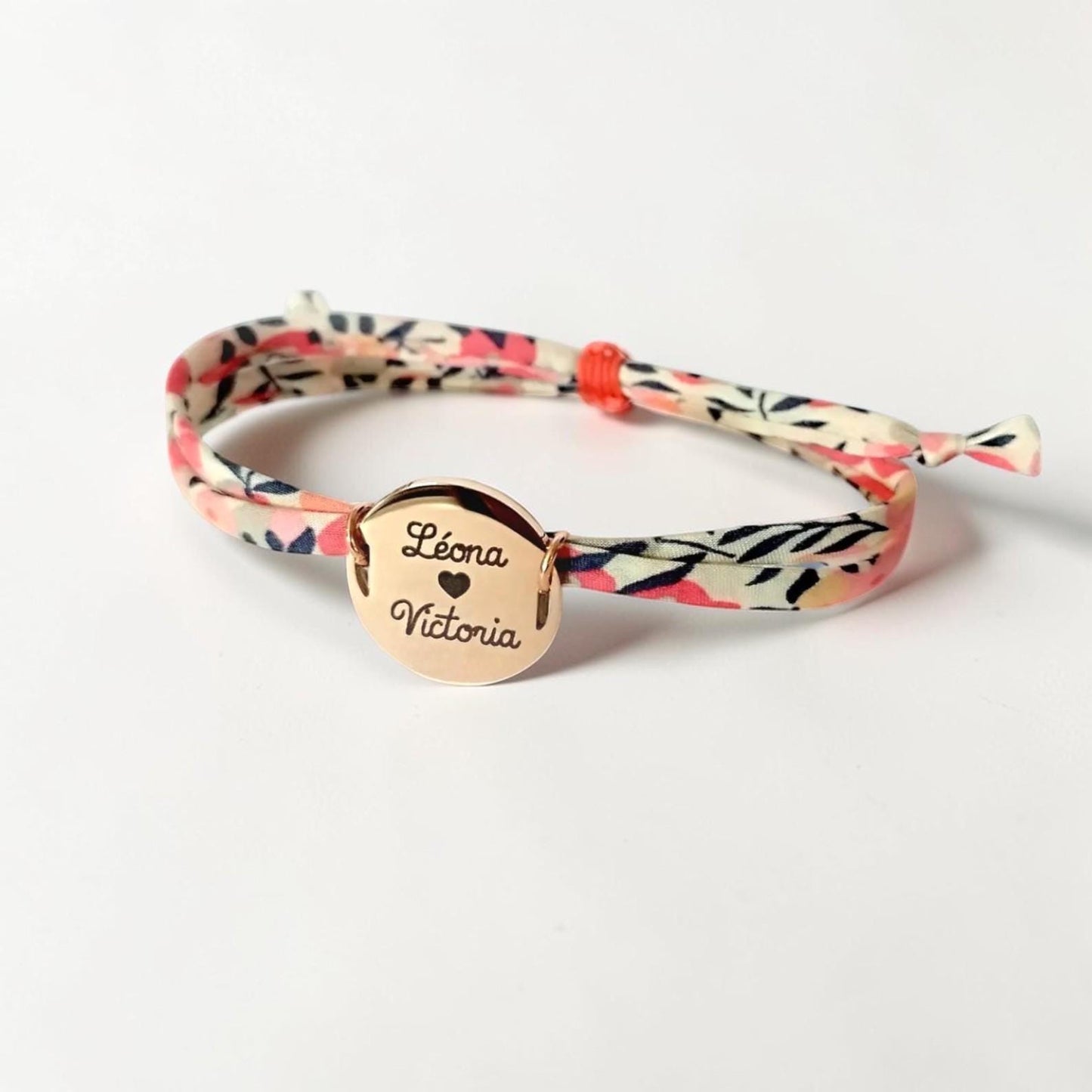 Bracelet Personnalisé Liberty Gravé — Bijou Souvenir